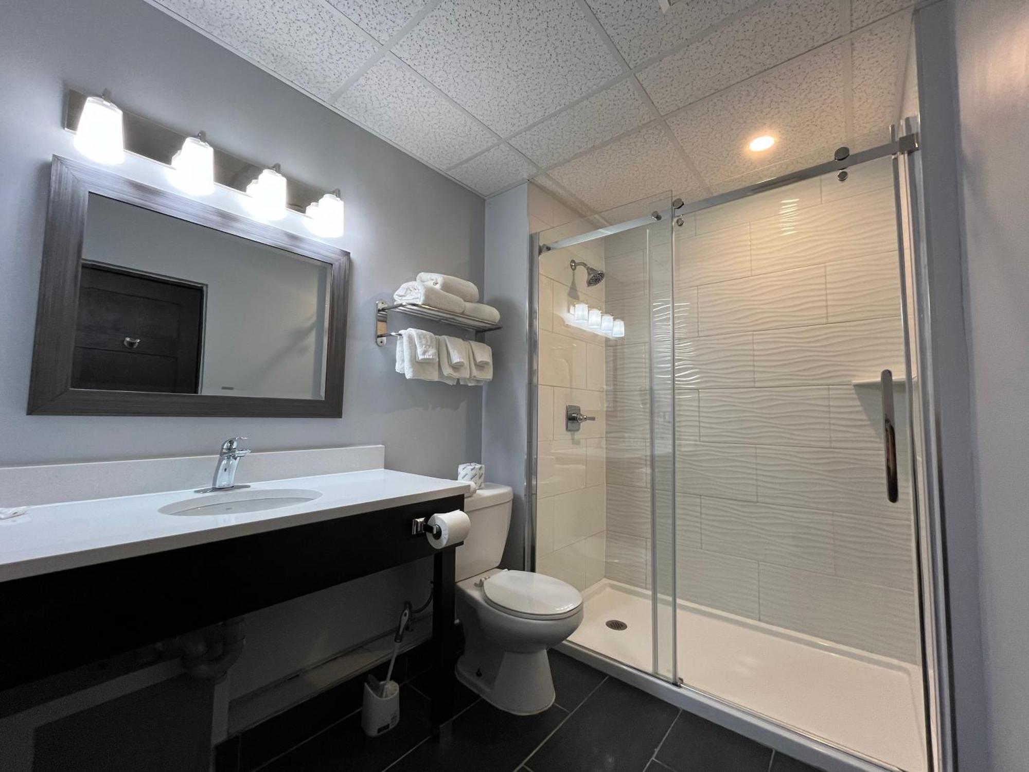 Le Voyageur Inn Mattawa 외부 사진