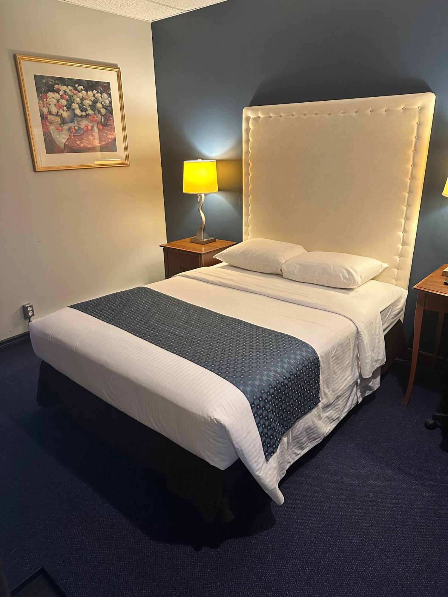 Le Voyageur Inn Mattawa 외부 사진