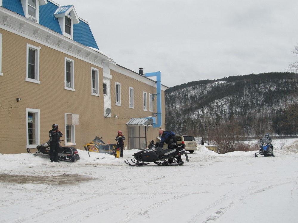 Le Voyageur Inn Mattawa 외부 사진