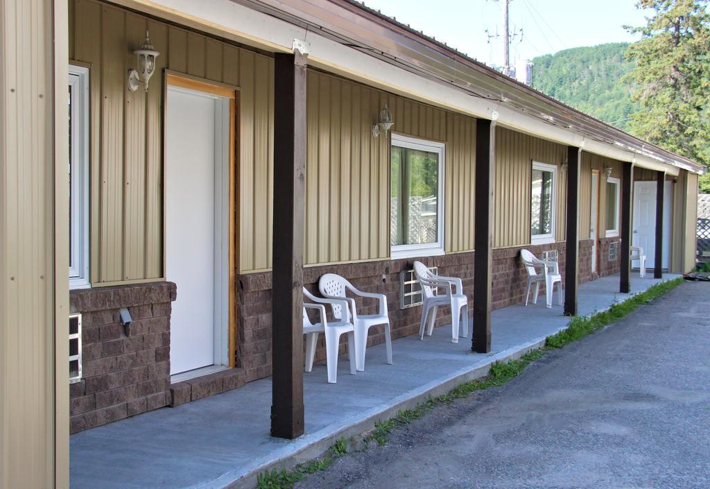 Le Voyageur Inn Mattawa 외부 사진